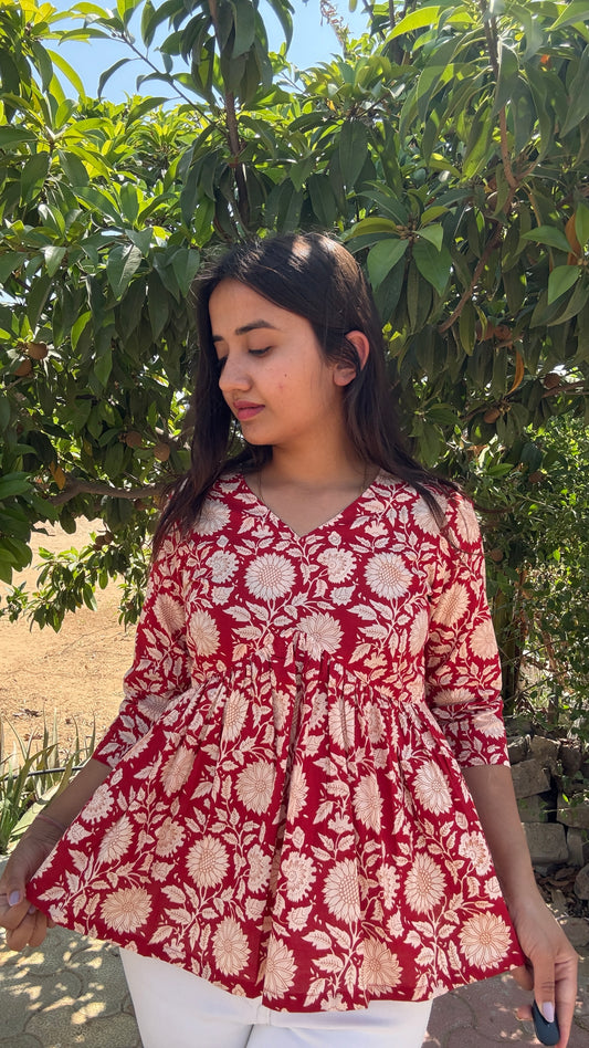 FLORAL RED PEPLUM TOP